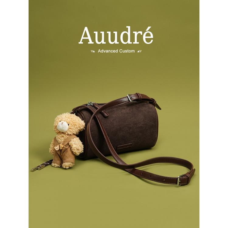 Audre 고급 감성 핸드백 여성 스타일 신상 겨울 백화점 통근 크로스 원통형 가방